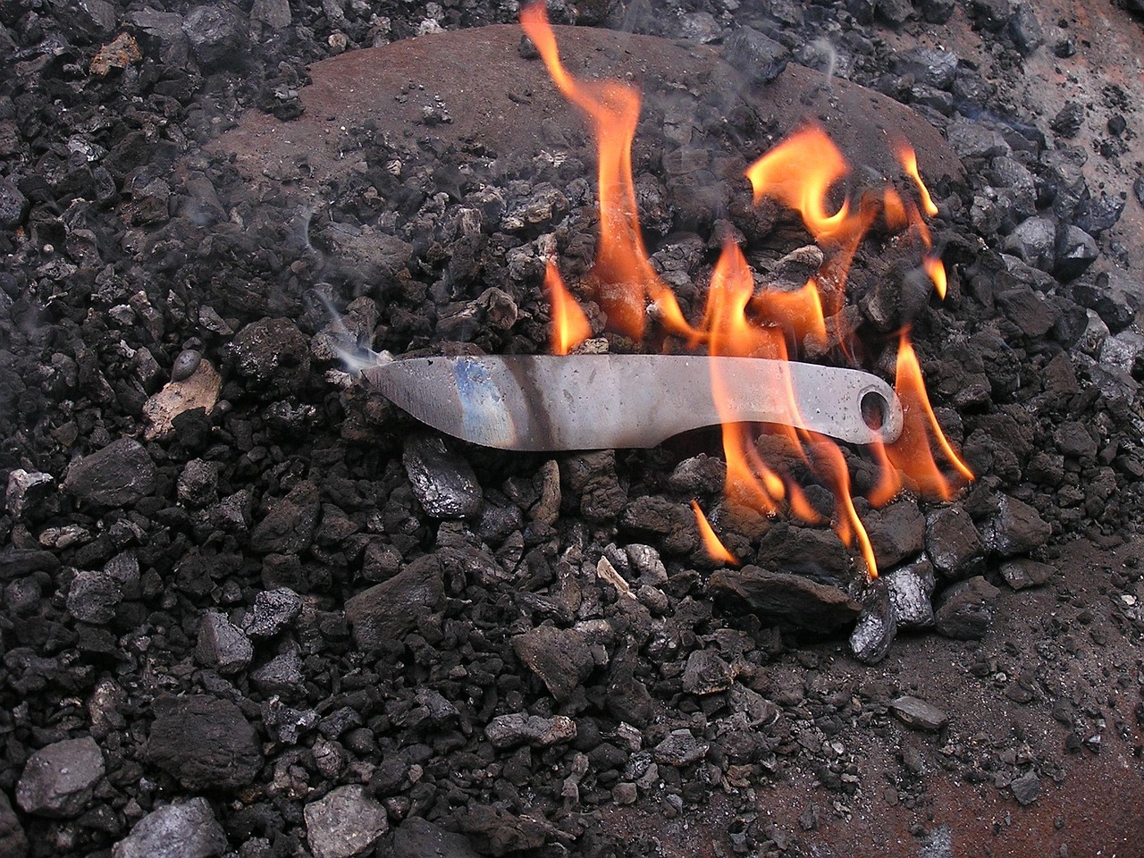 forge knife, forge, fire, knife making, forge, forge, forge, forge, forge, knife making, knife making, knife making, knife making